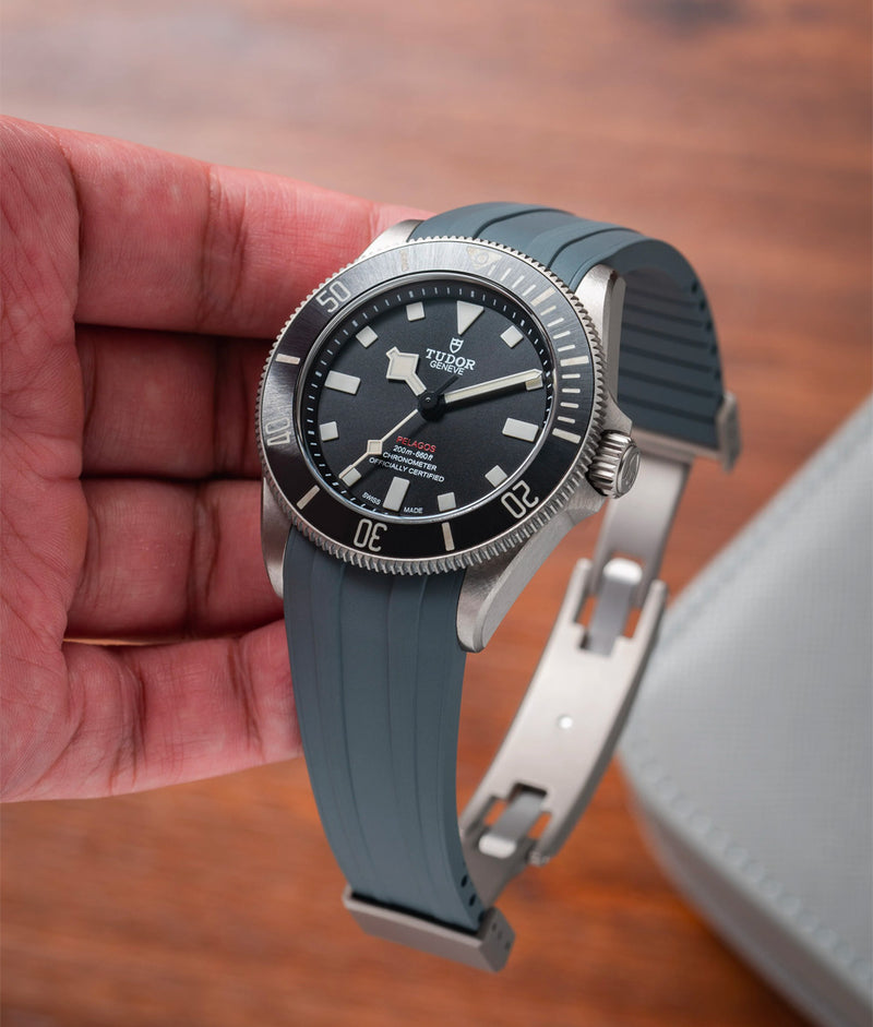 Bracelet Caoutchouc CTS Gris pour Tudor Pelagos 39