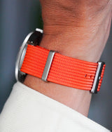 Bracelet NATO Balistique Orange Porté